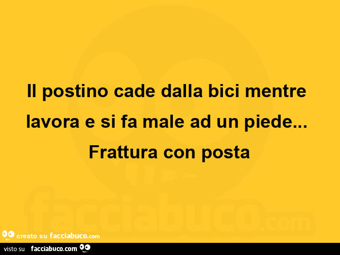 Il postino cade dalla bici mentre lavora e si fa male ad un piede… Frattura con posta