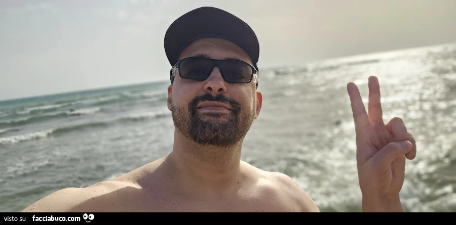 Fabio Sarracino al mare