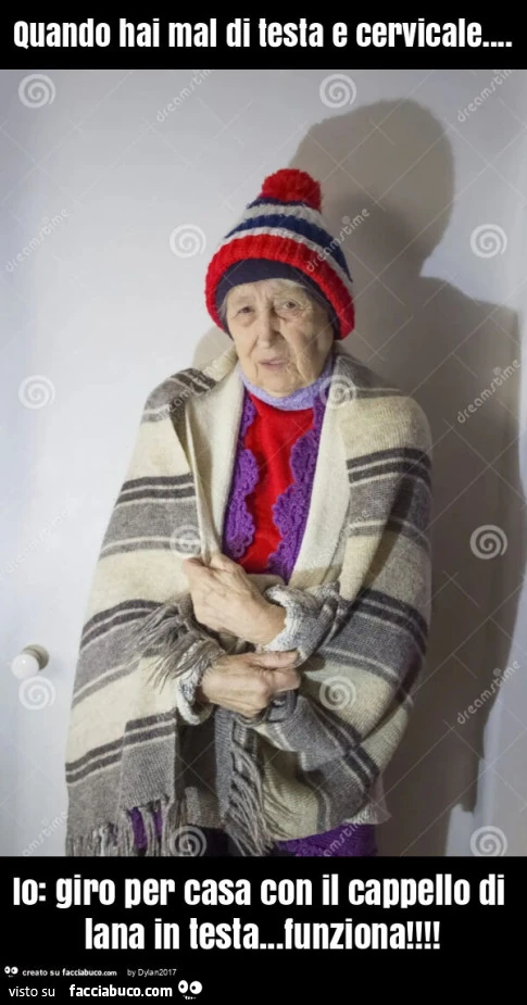 Quando hai mal di testa e cervicale&hellip; io: giro per casa con il cappello di lana in testa&hellip; funziona