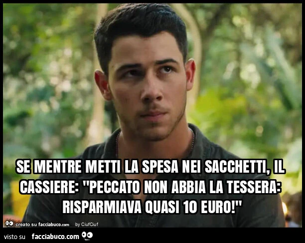 Se mentre metti la spesa nei sacchetti, il cassiere: "peccato non abbia la tessera: risparmiava quasi 10 euro! "