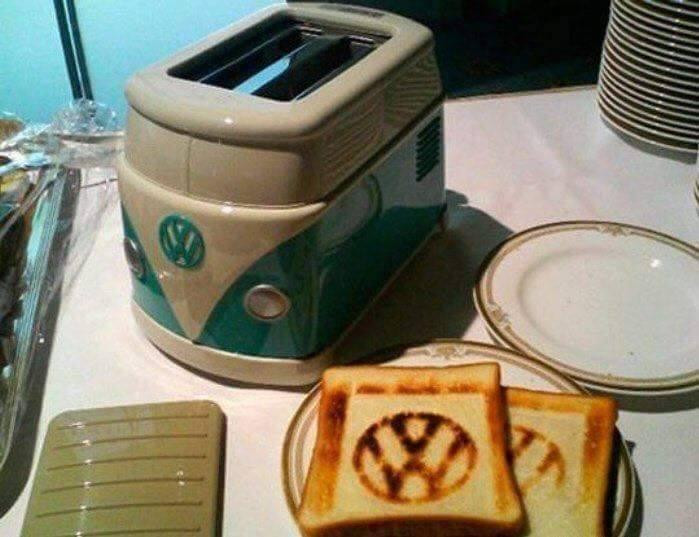 Toast/volkswagen